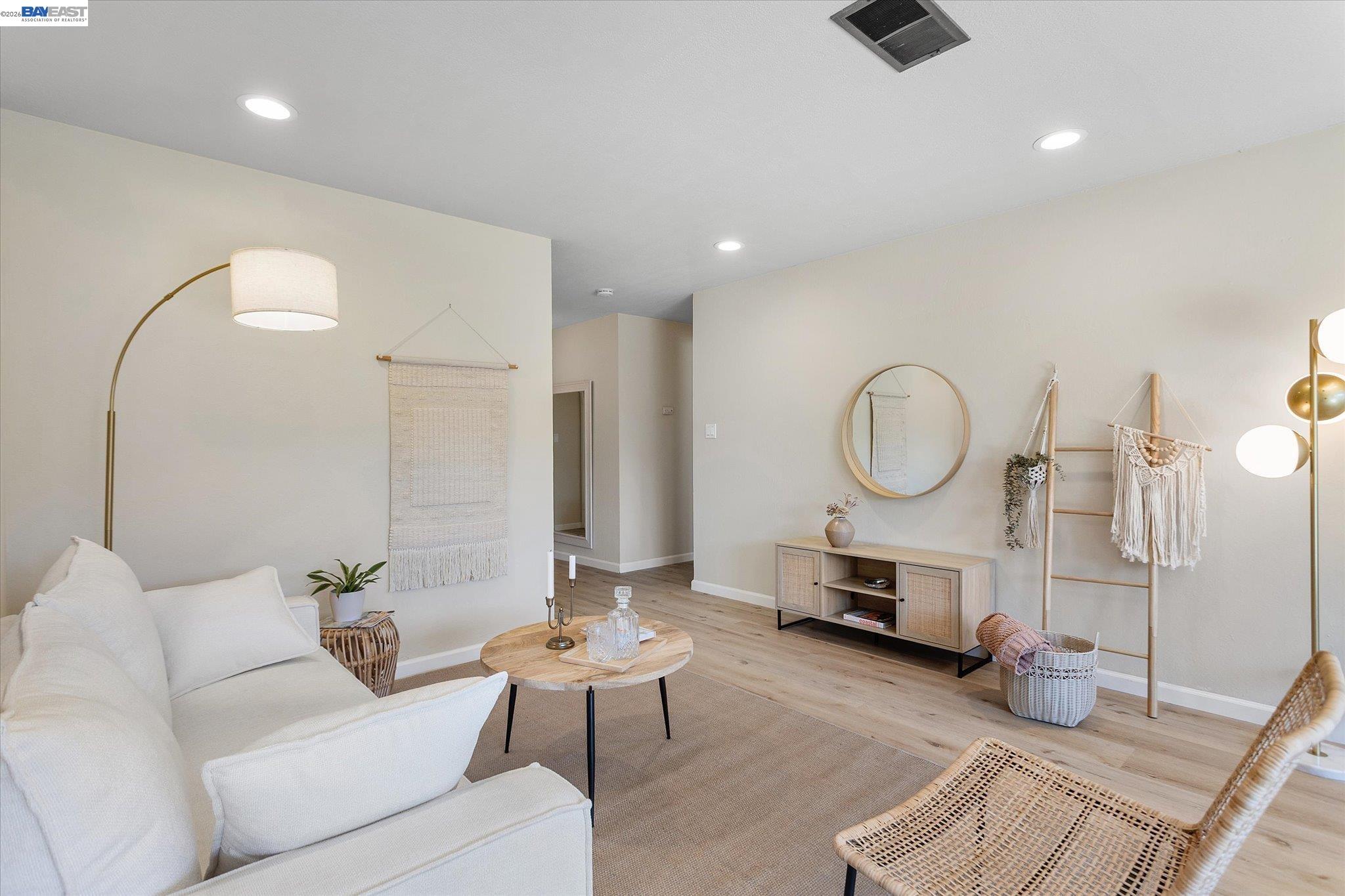 316 Fair Haven Road Alameda, CA 94501 - Photo 10 of 51 Gallery Image 10