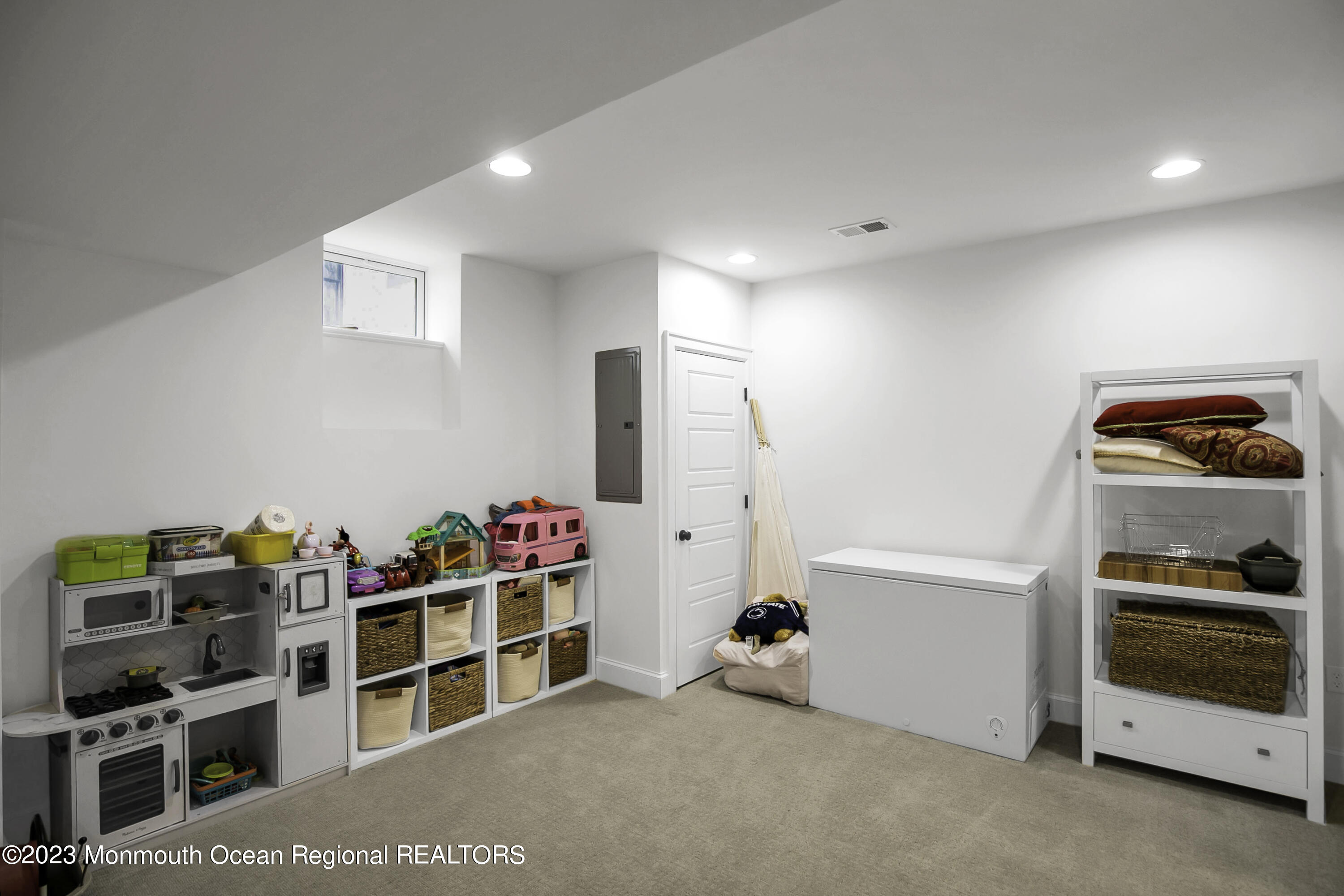 72 Ave Of Two Rivers Rumson, NJ 07760 - Photo 31 of 40 Play Area