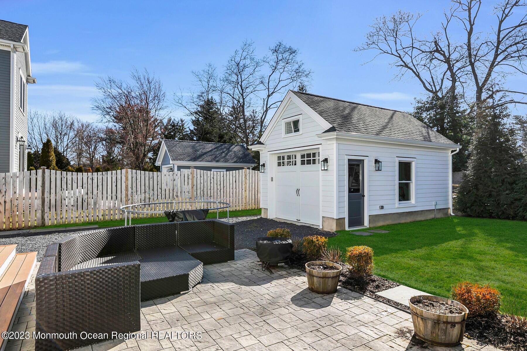 72 Ave Of Two Rivers Rumson, NJ 07760 - Photo 38 of 40 Paver Patio