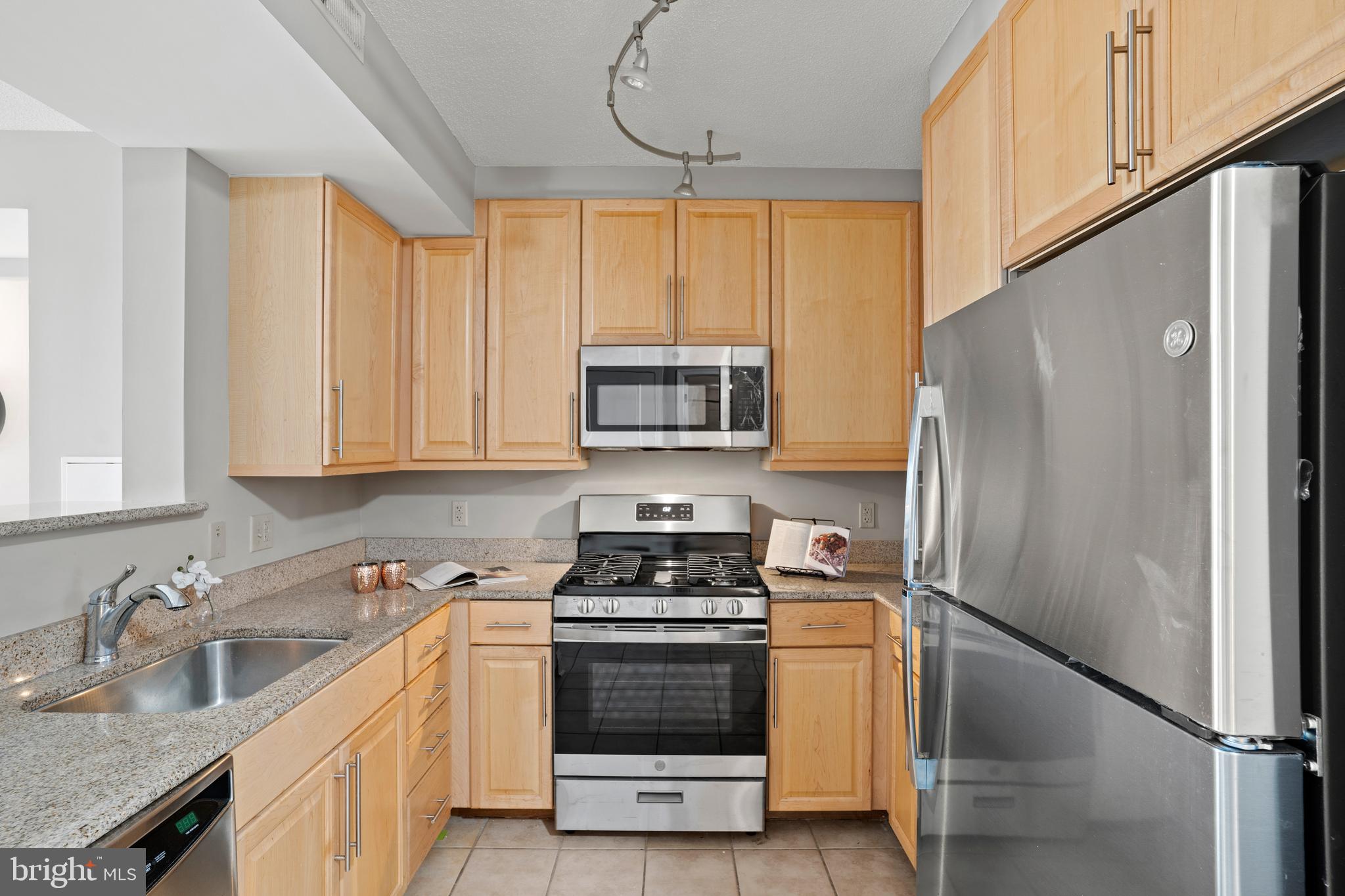 11760 Sunrise Valley Drive, Unit 310 Reston, VA 20191 - Photo 5 of 20