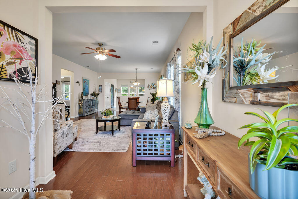 5081 Ballast Road Southport, NC 28461 - Photo 6 of 47 foyer