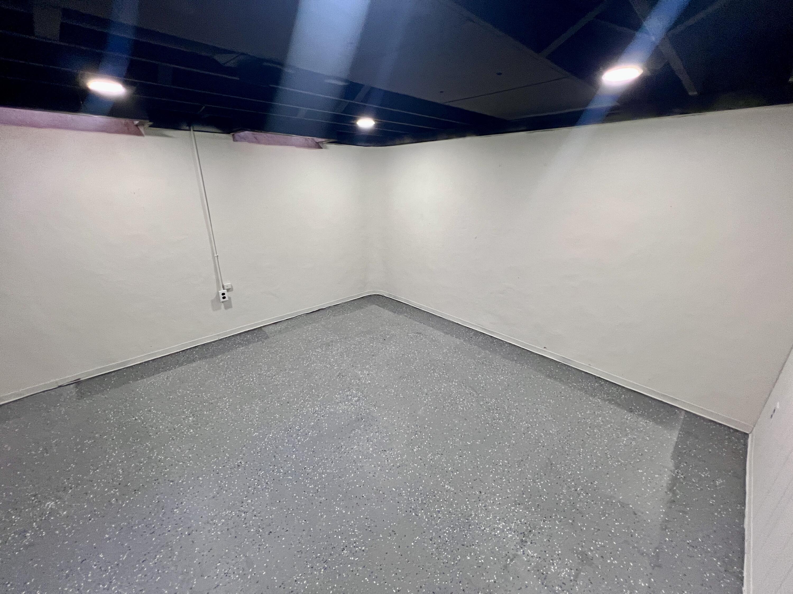 4709 Gerald Street Warren, MI 48092 - Photo 17 of 24 IMG_8883