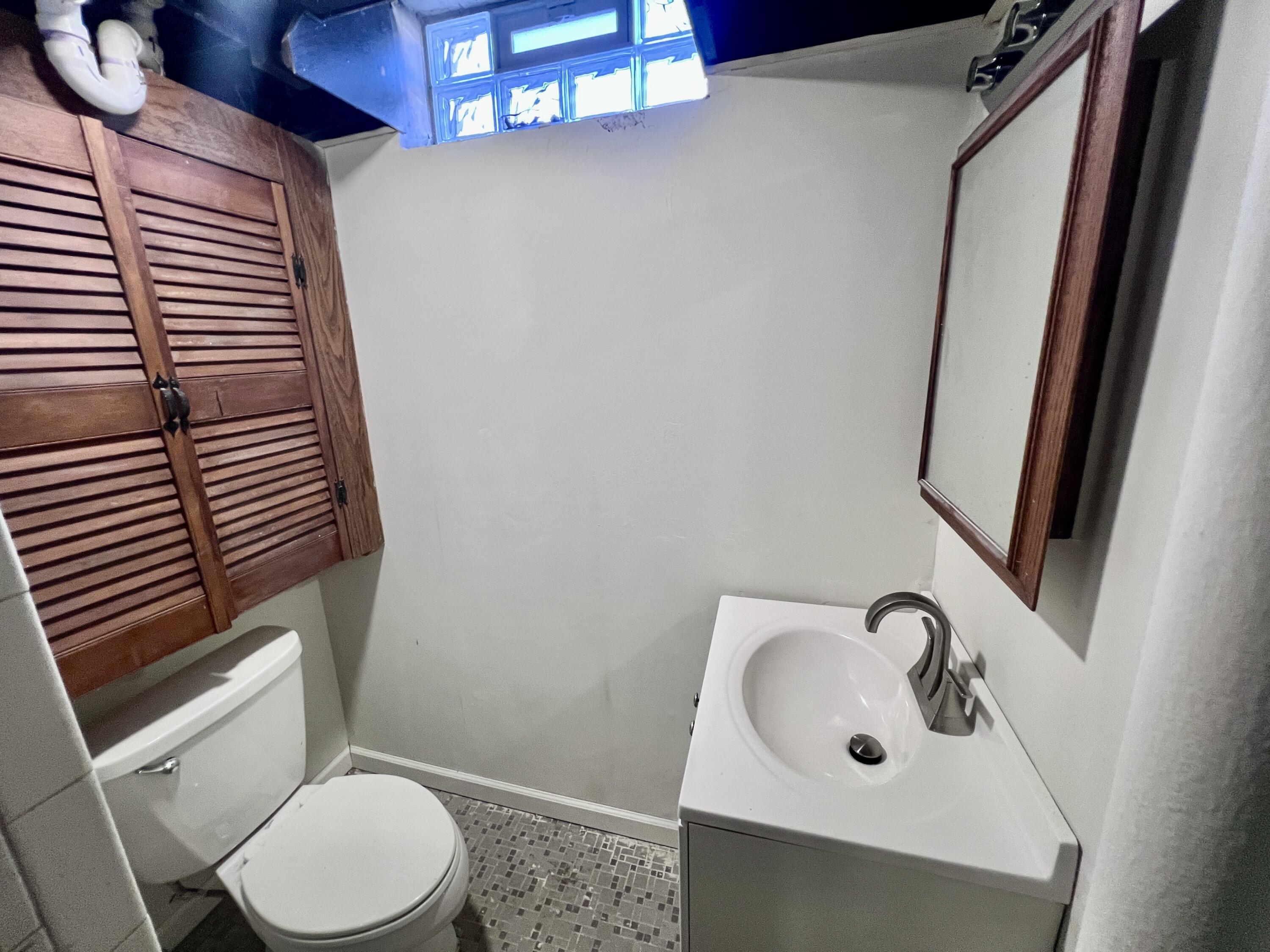 4709 Gerald Street Warren, MI 48092 - Photo 19 of 24 IMG_8886