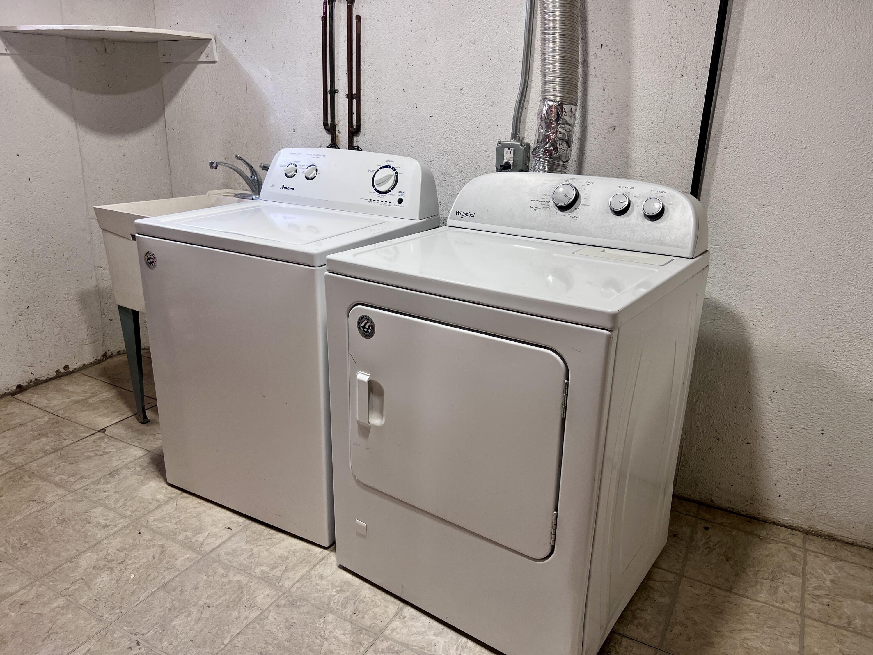 4709 Gerald Street Warren, MI 48092 - Photo 20 of 24 IMG_8885