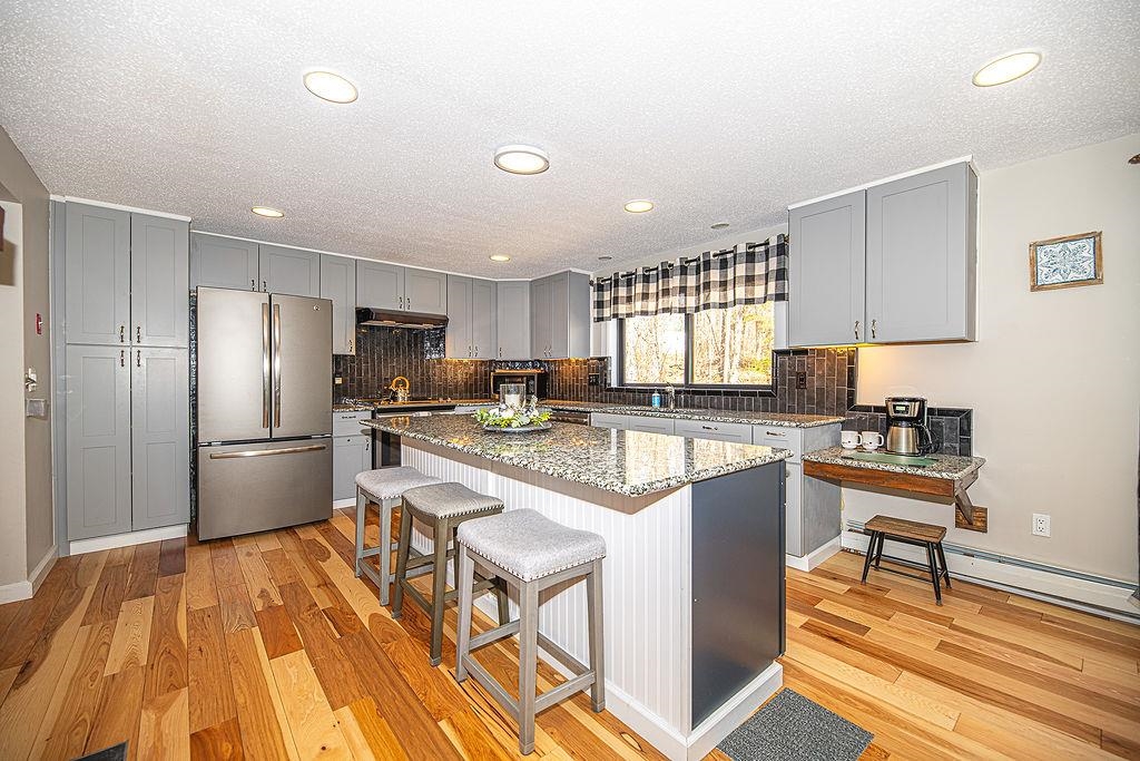 185 Beechnut Drive Conway, NH 03860 - Photo 3 of 52