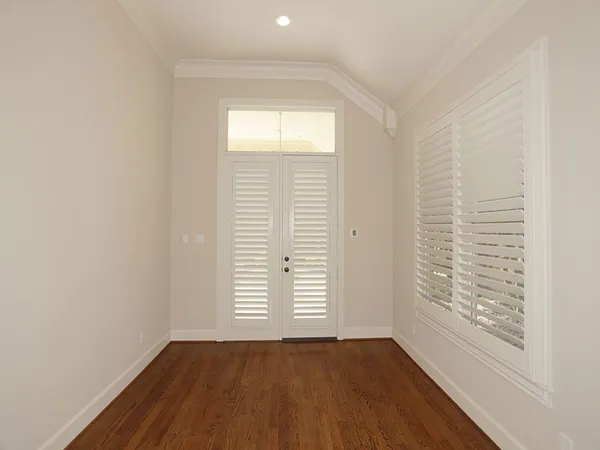 $6,500 | 15 Serenade Pines Place, The Woodlands, TX 77382