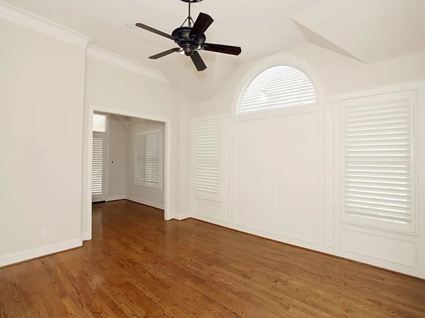 $6,500 | 15 Serenade Pines Place, The Woodlands, TX 77382