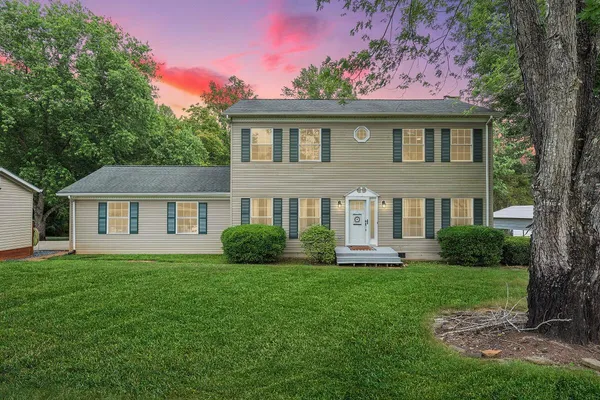 $3,000 | 10 Sunny Cove Drive, Moneta, VA 24121
