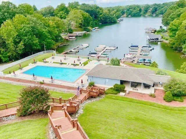 $3,000 | 10 Sunny Cove Drive, Moneta, VA 24121