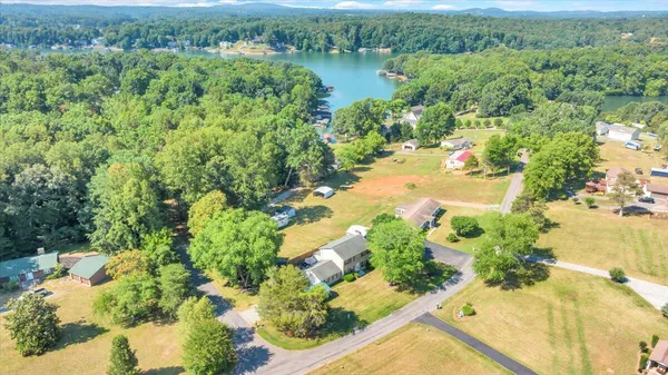 $3,000 | 10 Sunny Cove Drive, Moneta, VA 24121