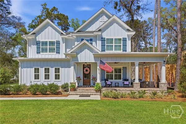 $828,000 | 586 Enclave Drive, Richmond Hill, GA 31324