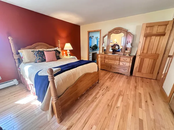 $449,500 | 88 Sweet Road, Lincoln, ME 04457