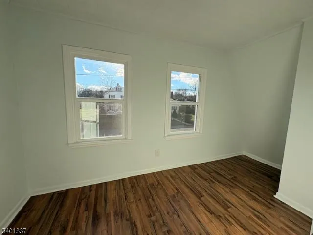 $489,000 | 4 Whitehouse Avenue, Whitehouse Station, NJ 08889