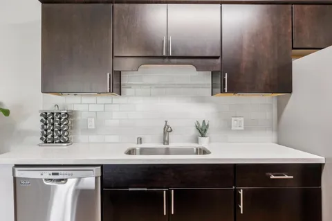 $955,000 | 400 Davey Glen Road, Unit 4623, Belmont, CA 94002