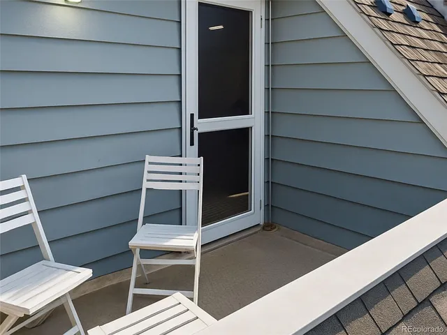 $1,700 | 17053 East Tennessee Drive, Unit 212, Aurora, CO 80017