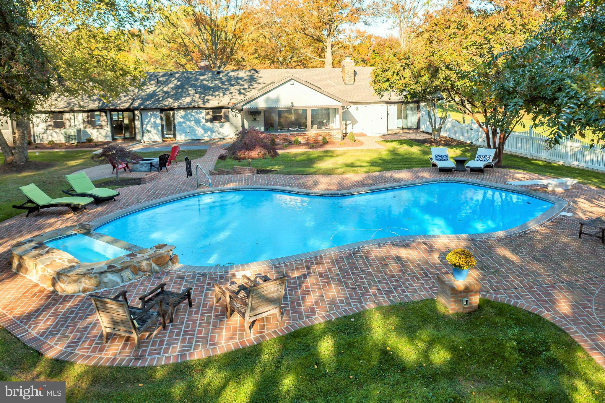 104 River Run Queenstown, MD 21658 - Photo 18 of 58 Amazing space to entertain!