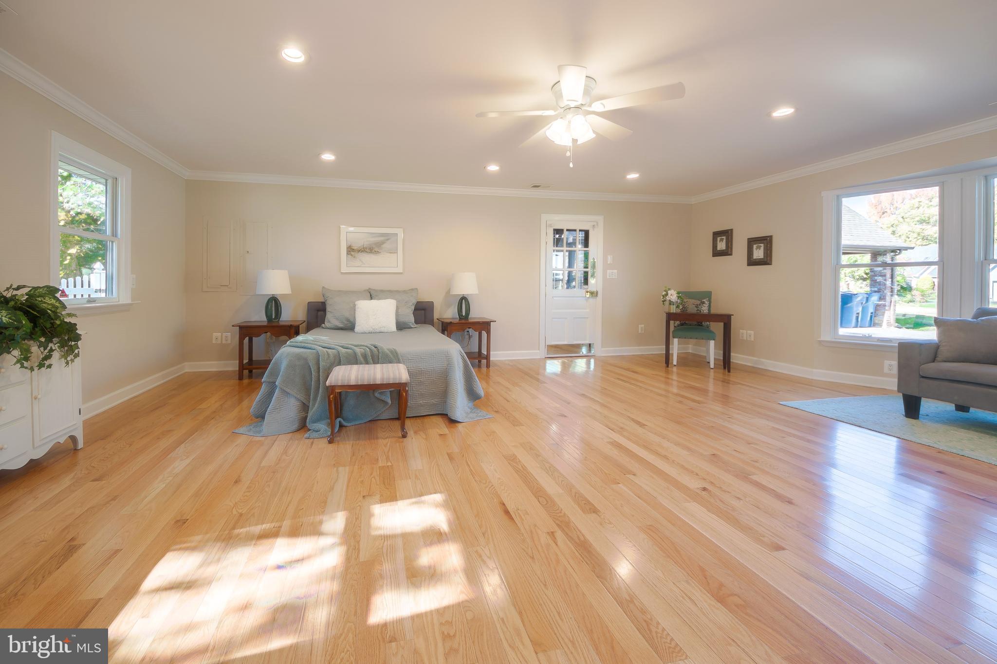 104 River Run Queenstown, MD 21658 - Photo 35 of 58 Master was 2-car garage!