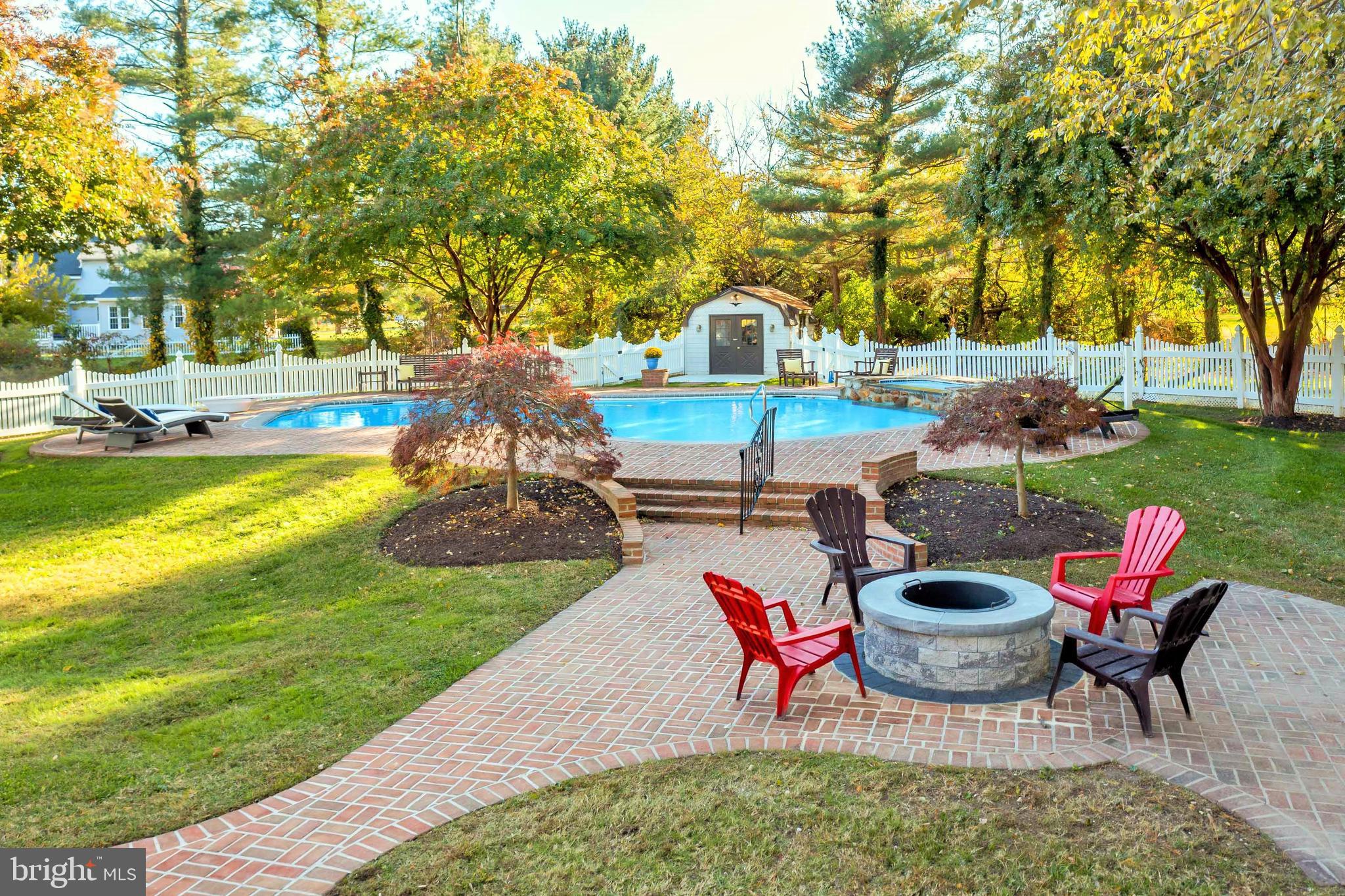 104 River Run Queenstown, MD 21658 - Photo 9 of 58 New fire pit.