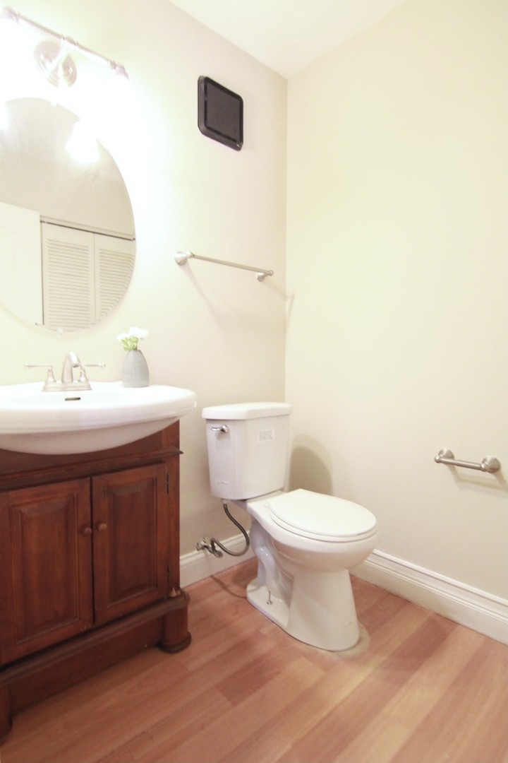 1828 Shetland Road Naperville, IL 60565 - Photo 7 of 17