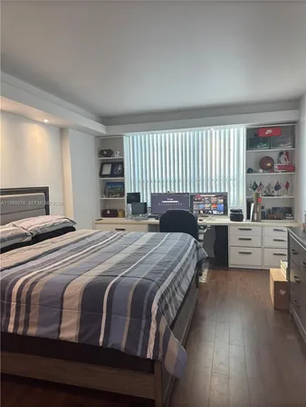 $2,700 | 2000 North Bayshore Drive, Unit 708, Miami, FL 33137
