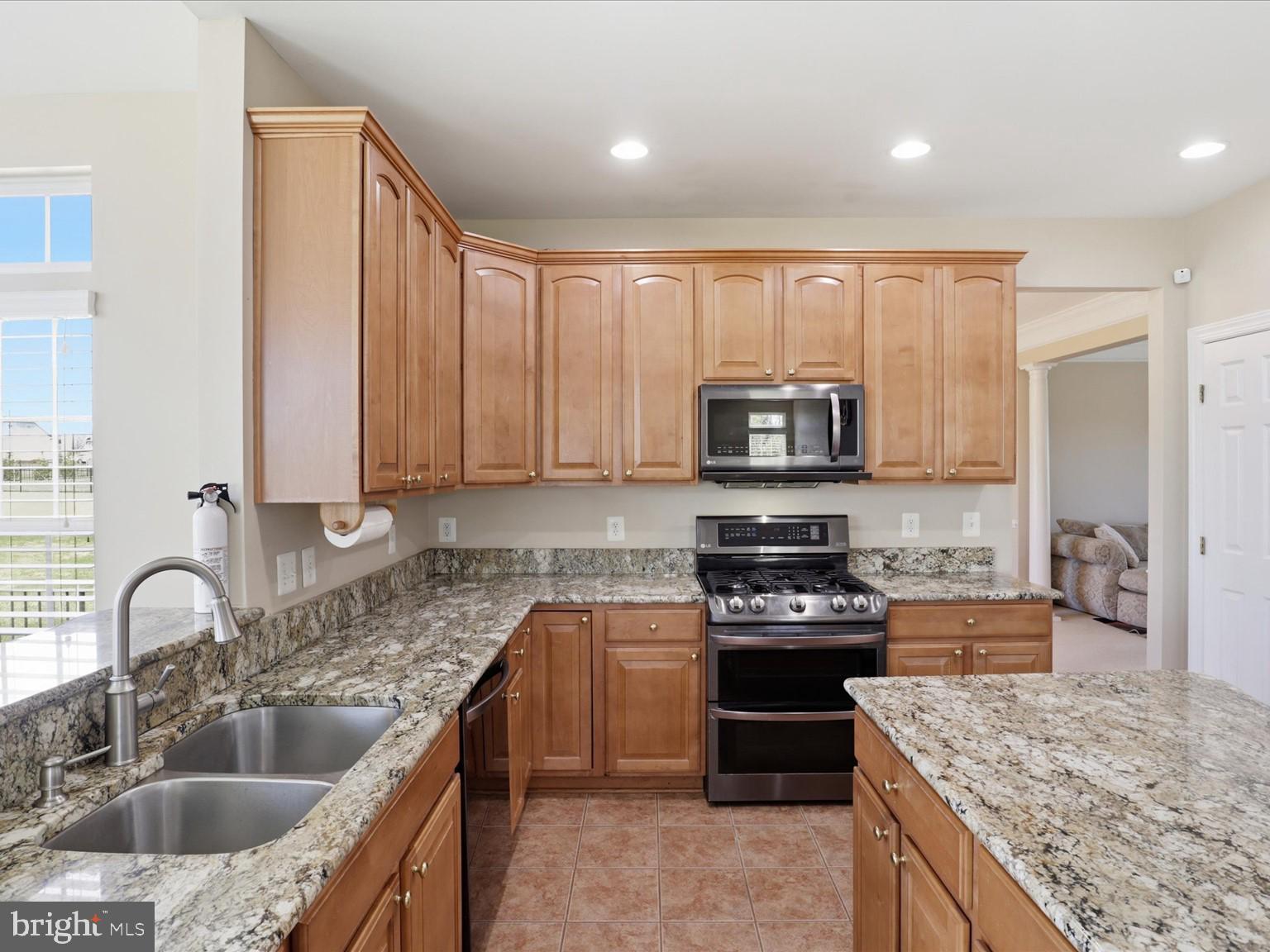 14202 Derby Ridge Road Bowie, MD 20721 - Photo 14 of 57 TALL WOOD CABINETS