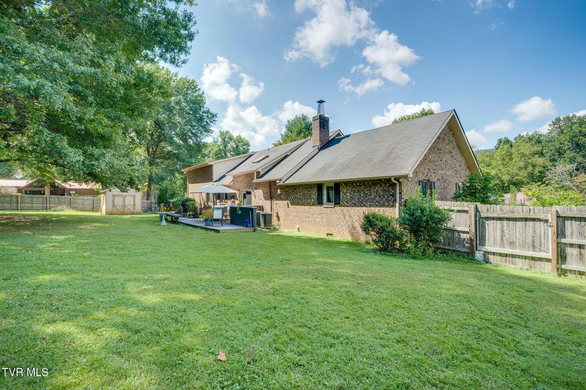 206 Spring Valley Road Unicoi, TN 37692 - Photo 40 of 53 039