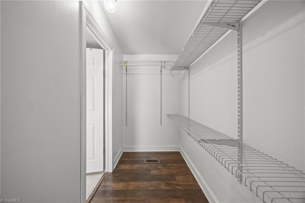 950 Waggoner Neal Road Walkertown, NC 27051 - Photo 26 of 48 Primary Closet