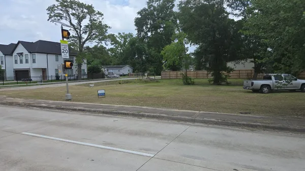 $220,000 | 8702 Easthaven Boulevard, Houston, TX 77075