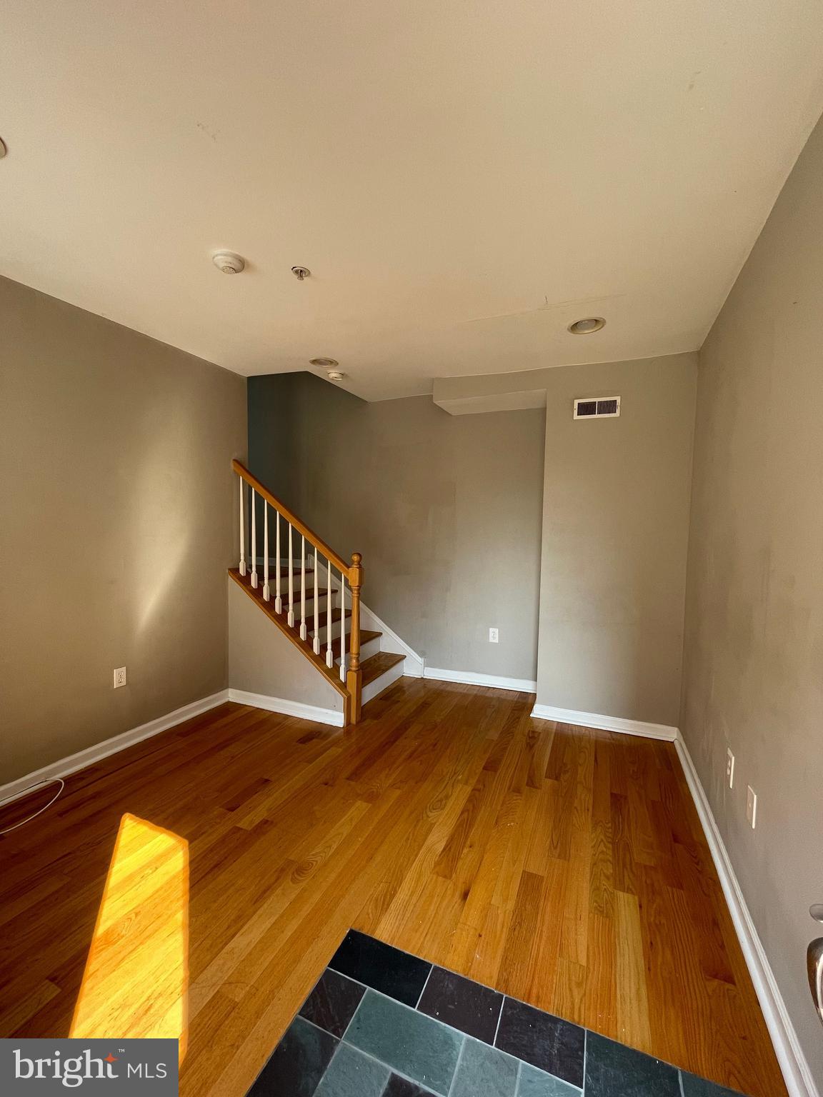 1027 North 4th Street, Unit H Philadelphia, PA 19123 - Photo 3 of 11