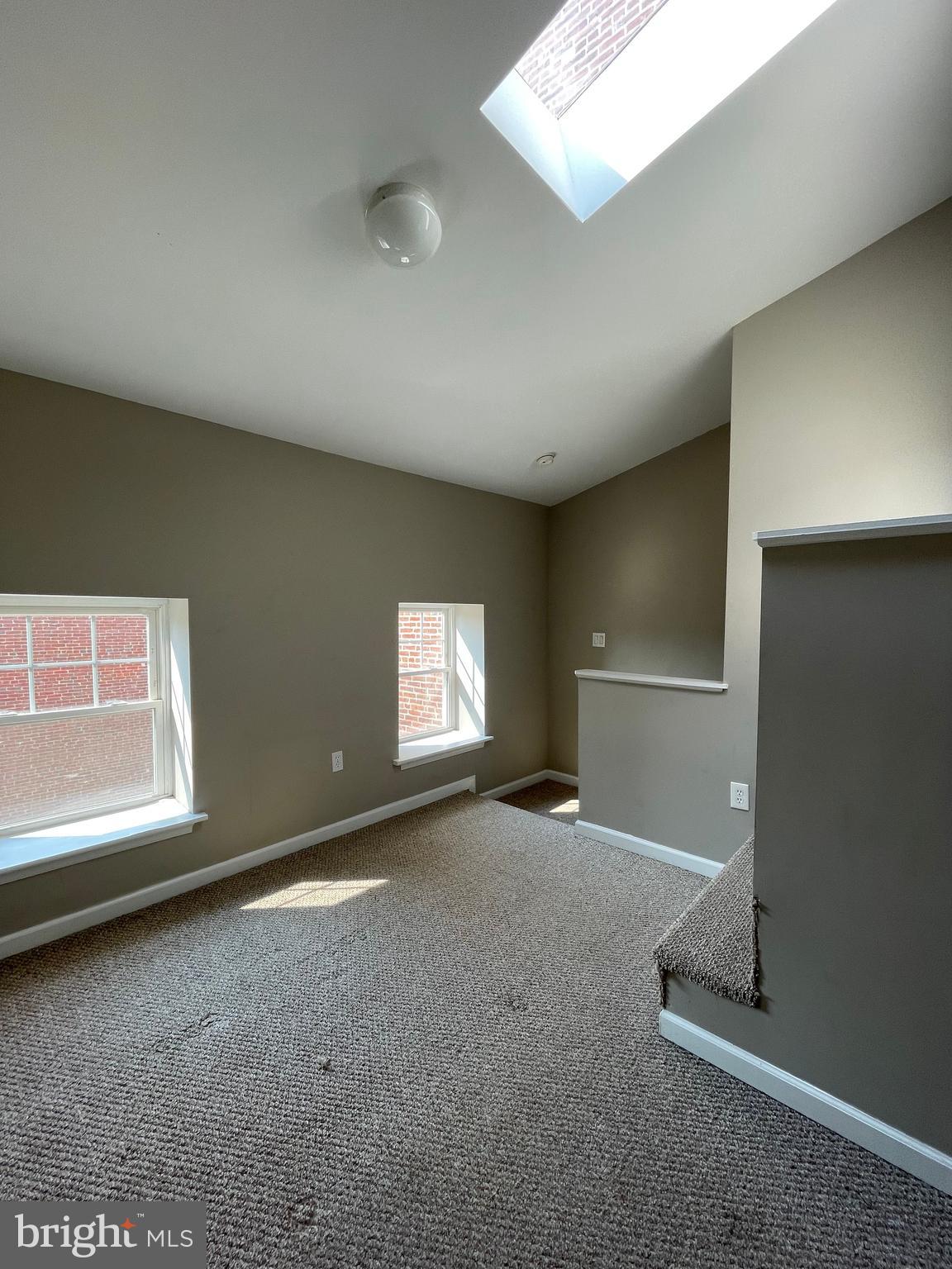 1027 North 4th Street, Unit H Philadelphia, PA 19123 - Photo 10 of 11