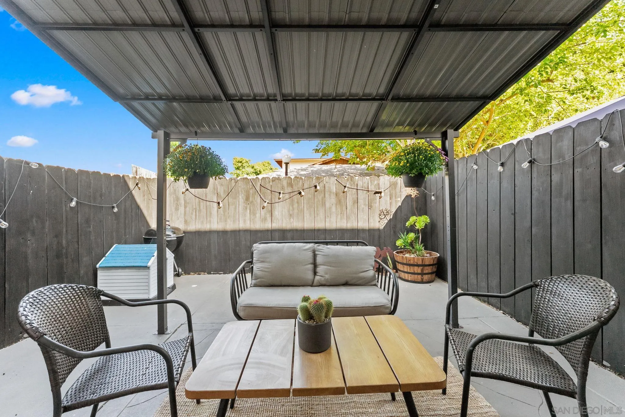 445 Ridgeway Court Spring Valley, CA 91977 - Photo 20 of 32 Gallery Image 20