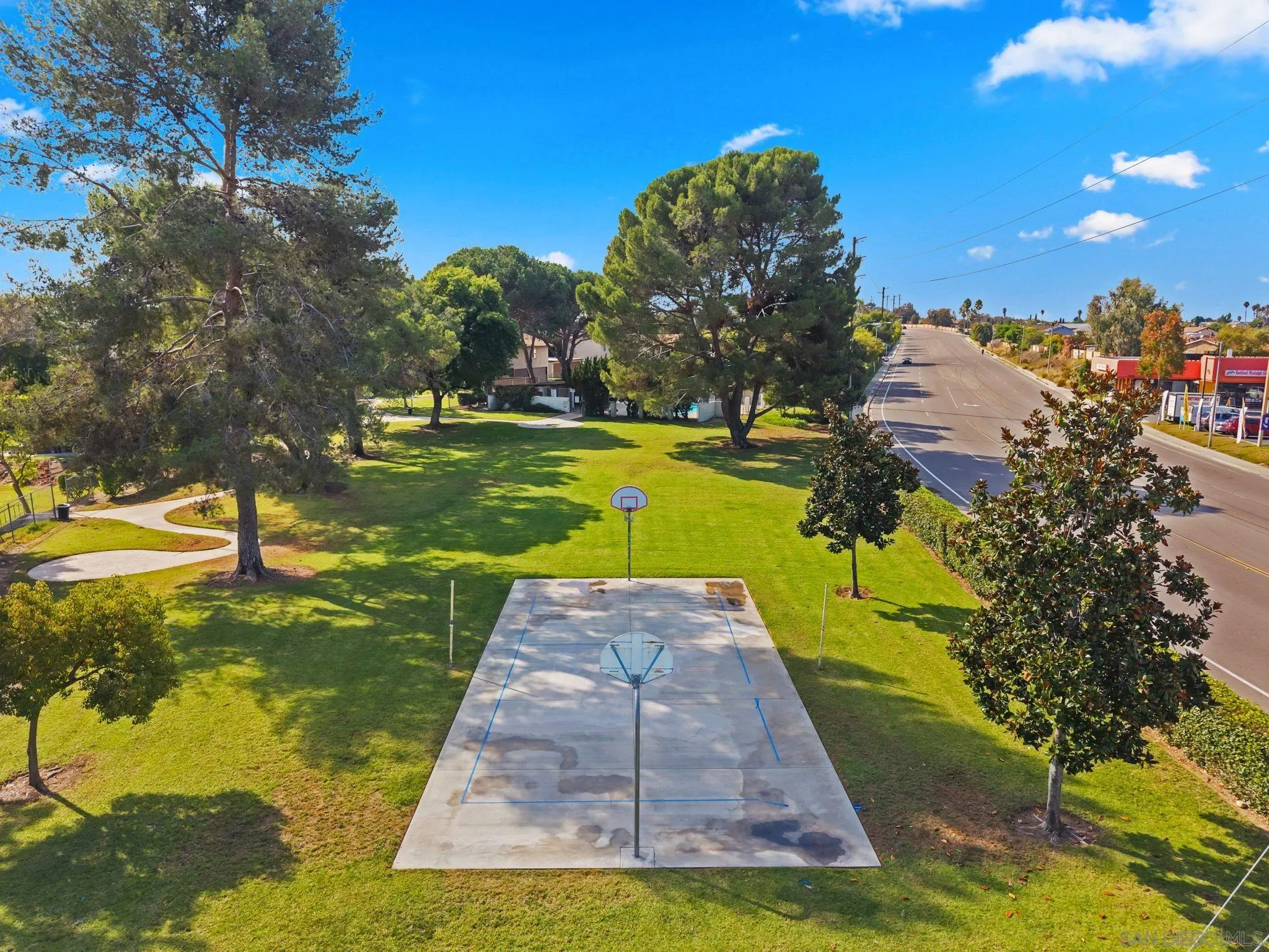 445 Ridgeway Court Spring Valley, CA 91977 - Photo 27 of 32 Gallery Image 27