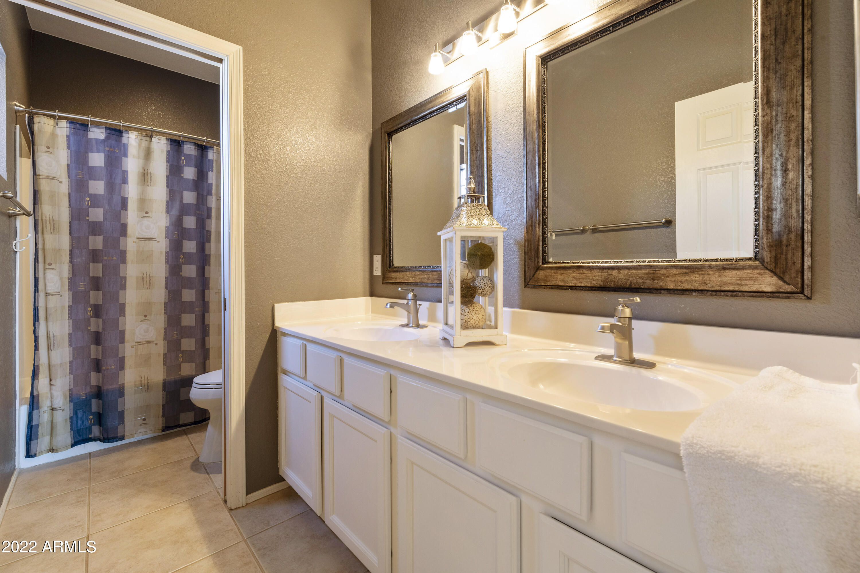 2350 East Victor Road Gilbert, AZ 85296 - Photo 60 of 78 PAT_5212