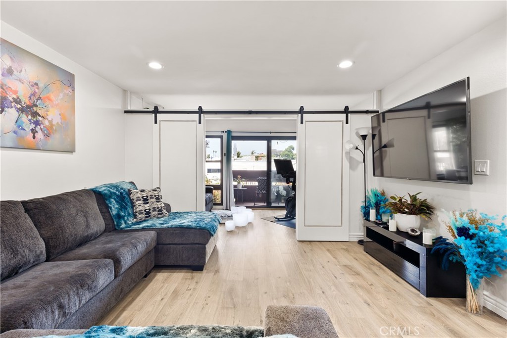 7740 Redlands Street Playa del Rey, CA 90293 - Photo 1 of 14