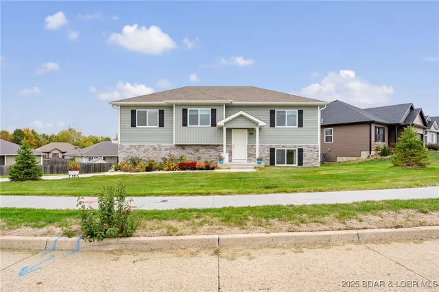 $335,000 | 3305 Venice Drive, Columbia, MO 65202