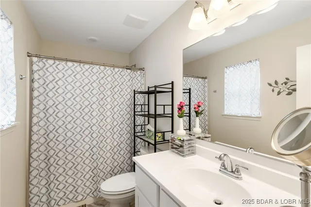 $335,000 | 3305 Venice Drive, Columbia, MO 65202