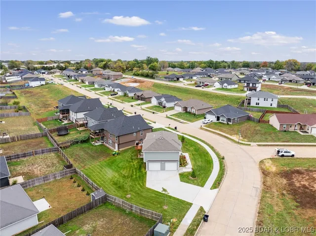 $335,000 | 3305 Venice Drive, Columbia, MO 65202