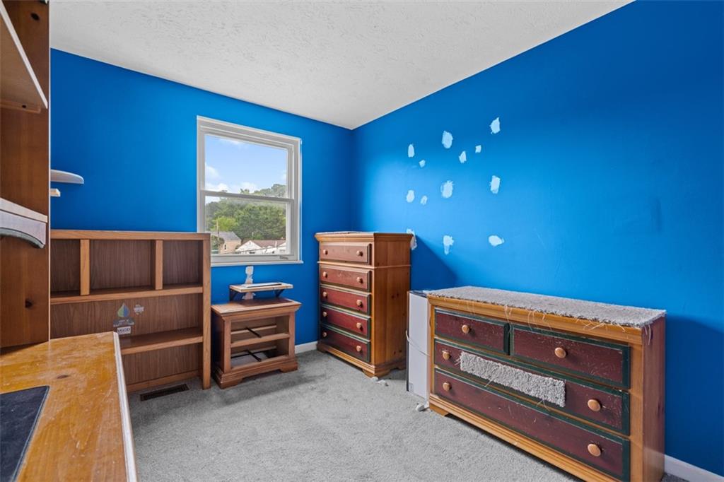 3525 Middletown Road Pittsburgh, PA 15204 - Photo 18 of 27 Gallery Image 18