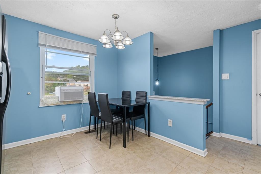 3525 Middletown Road Pittsburgh, PA 15204 - Photo 7 of 27 Gallery Image 7