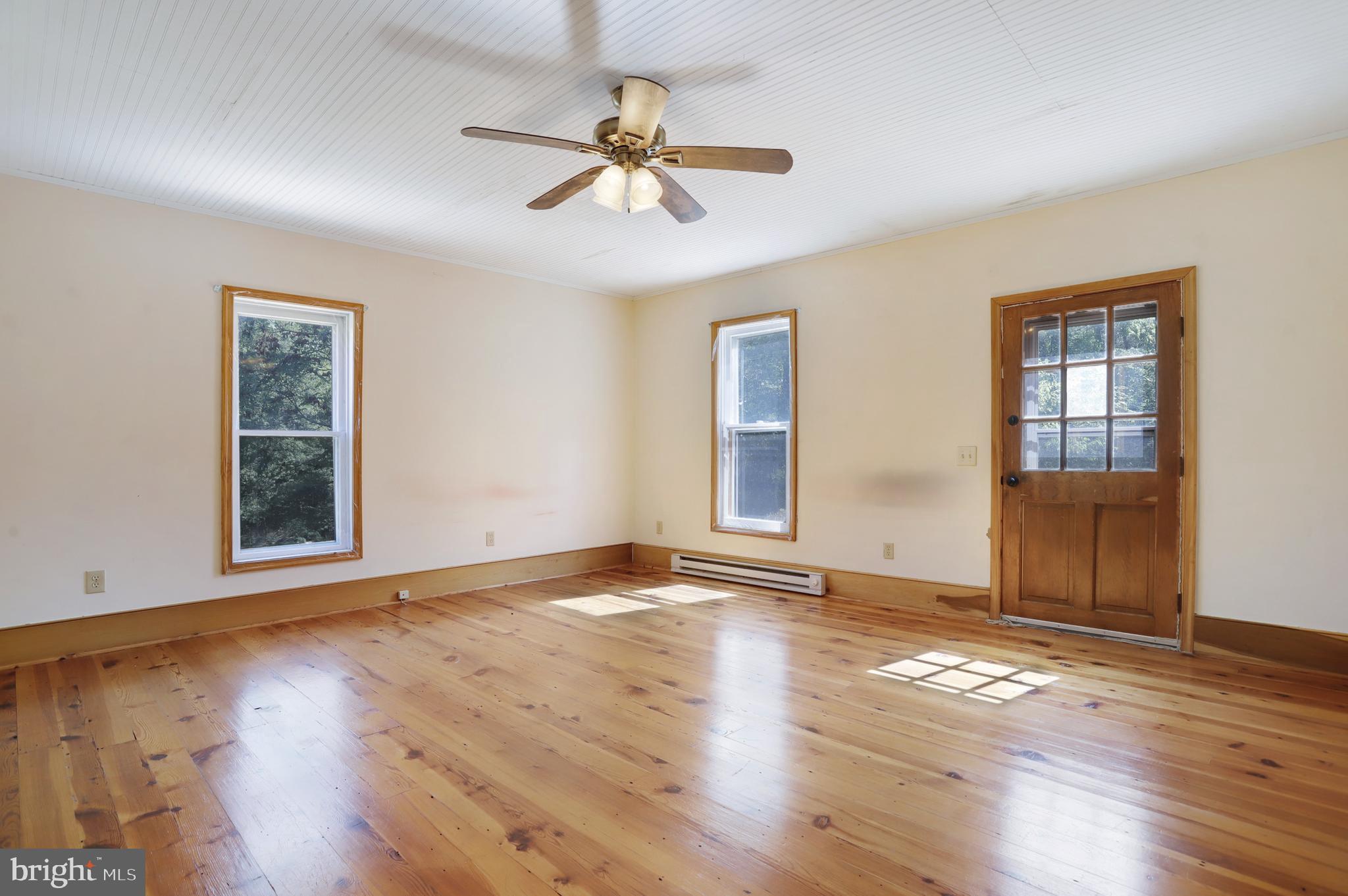 14333 Spickler Road Clear Spring, MD 21722 - Photo 19 of 46