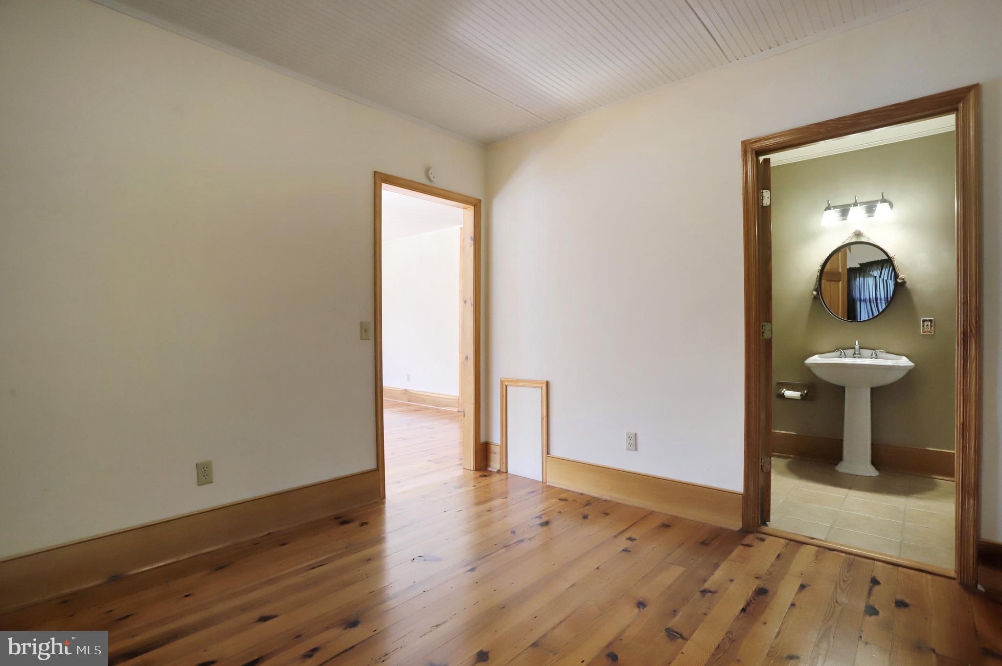 14333 Spickler Road Clear Spring, MD 21722 - Photo 22 of 46