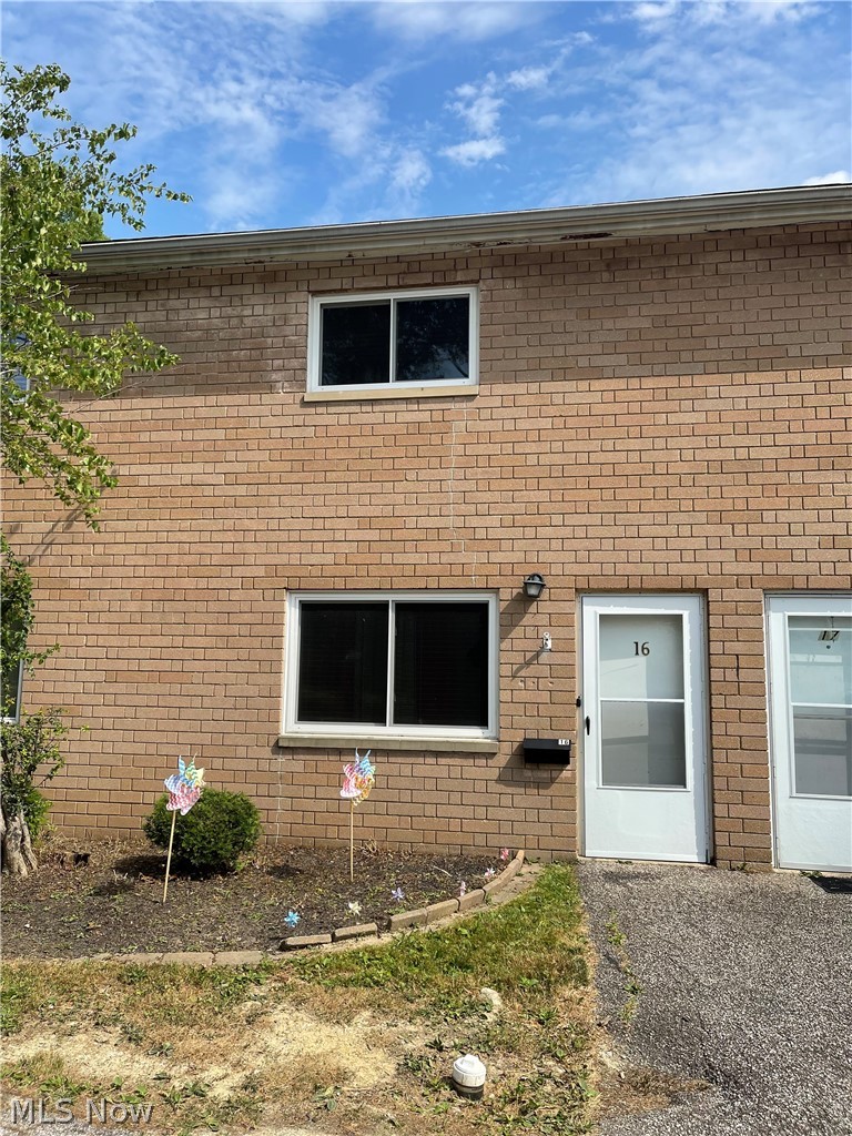 797 Babbitt Road, Unit 16 Euclid, OH 44123 - Photo 1 of 12 Gallery Image 1