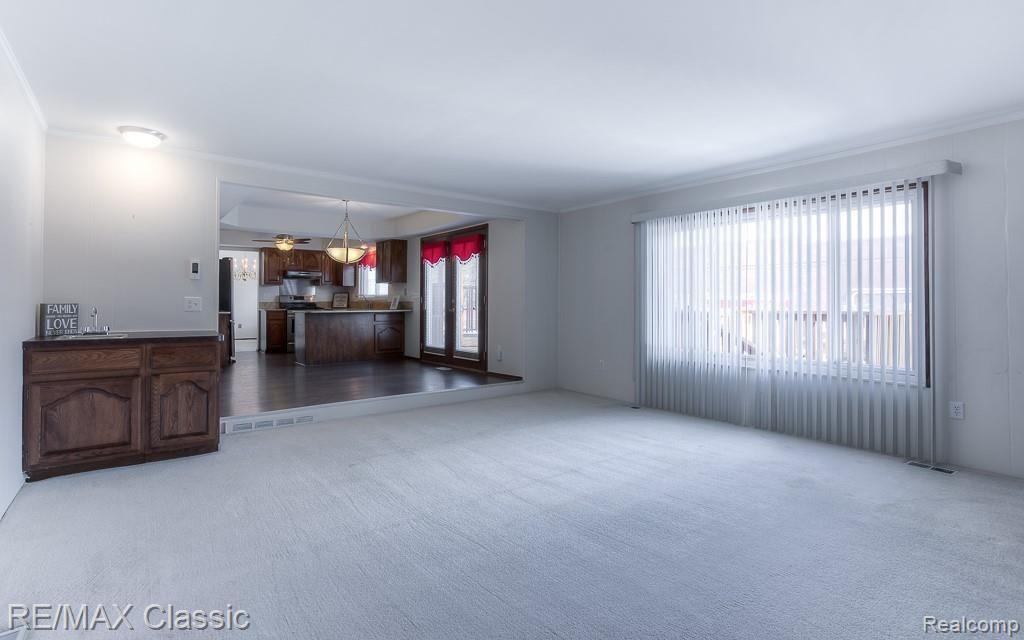 6516 Edgewood Road Canton, MI 48187 - Photo 16 of 48 Wet Bar in Family Room