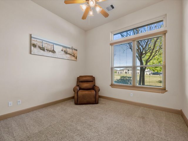 a view of livingroom with furniture