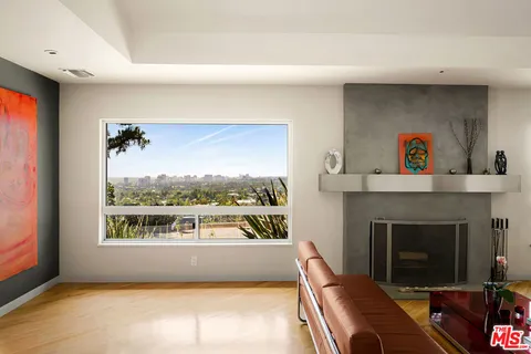 $6,995,000 | 1270 Lago Vista Drive, Beverly Hills, CA 90210