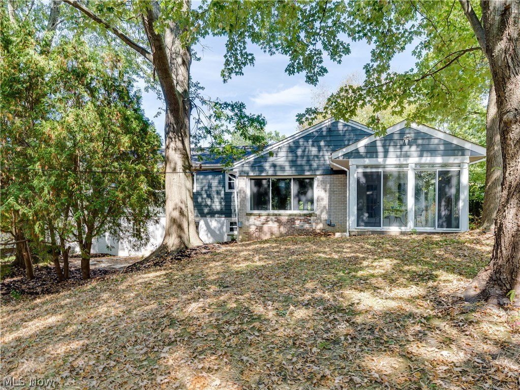 2076 Brookshire Road Akron, OH 44313 - Photo 33 of 35 Gallery Image 33