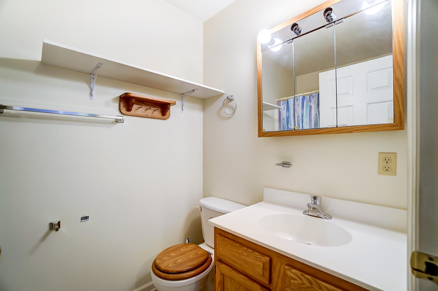 484 Ridgeview Circle East, Unit 1 Springfield, OH 45504 - Photo 27 of 32