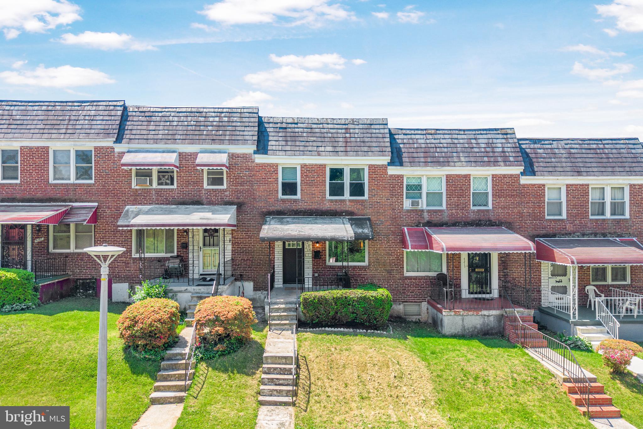 4213 Rokeby Road Baltimore, MD 21229 - Photo 2 of 24