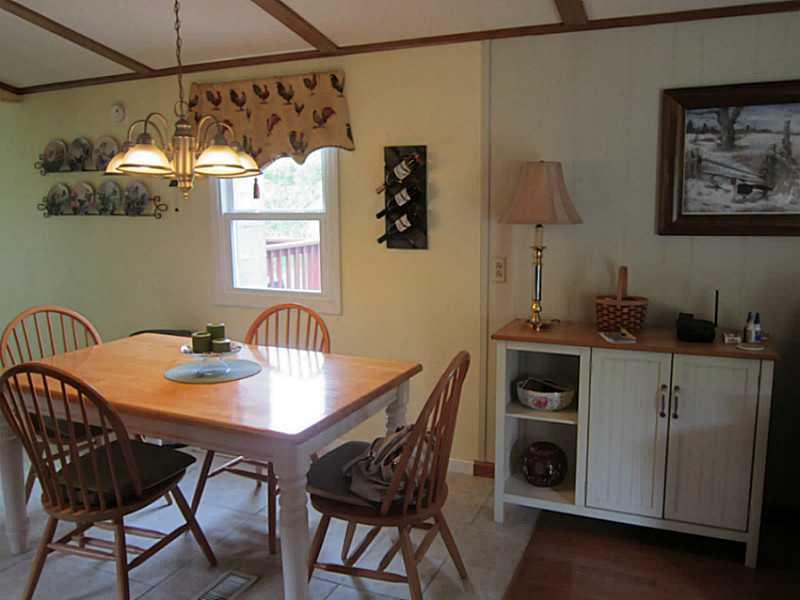 243 Boyd Road Freeport, PA 16229 - Photo 16 of 19 Kitchen.