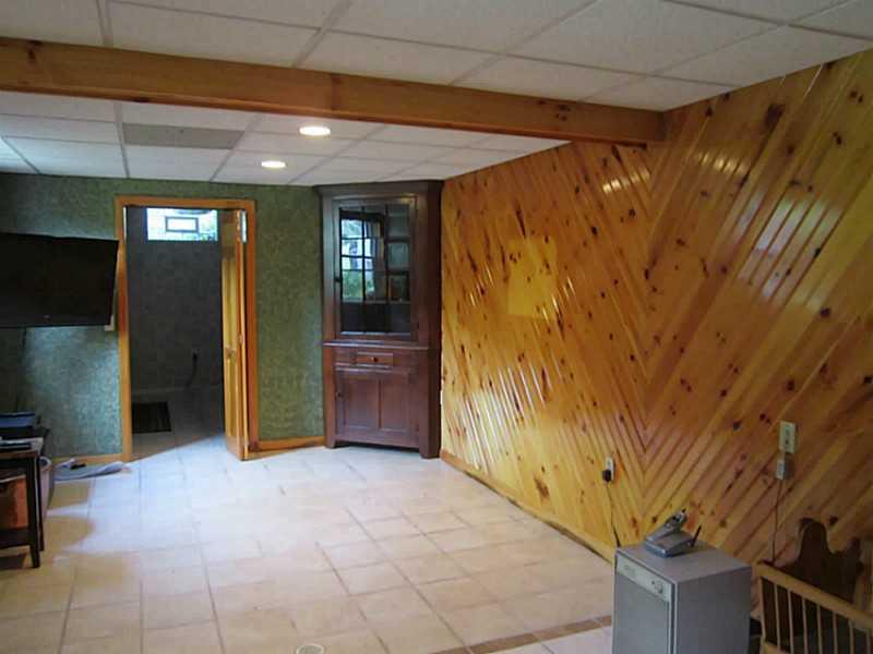 243 Boyd Road Freeport, PA 16229 - Photo 4 of 19 Basement/Game Room.